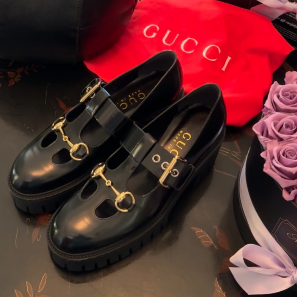 GUCCI HORSEBIT BLACK LEATHER LOAFERS WITH GOLD-TONE HARDWARE SIZE EU 39